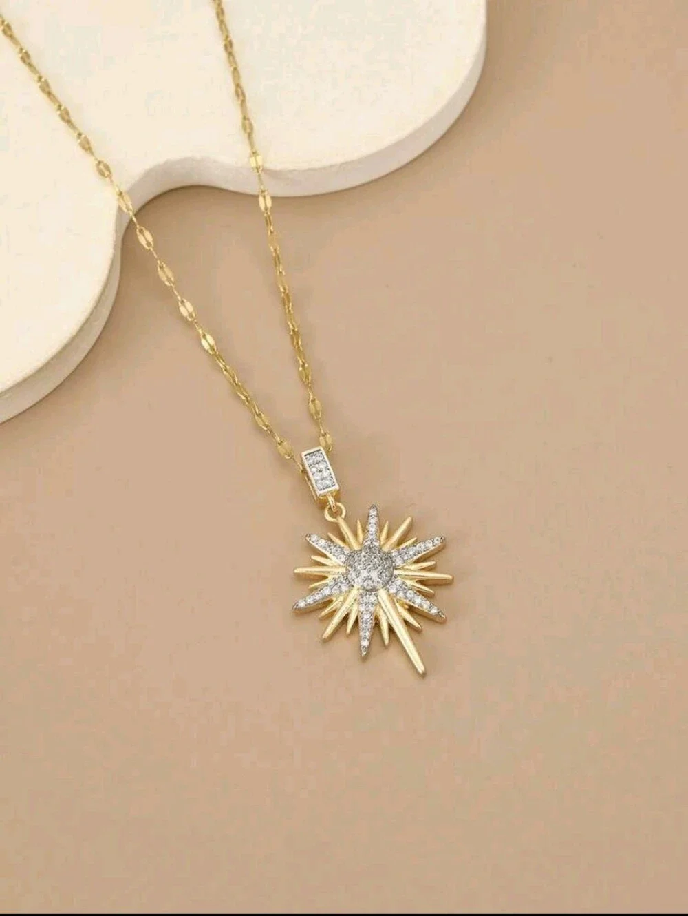 BRAND NEW ** Gold Starburst Pendant Necklace with Pavé Crystals